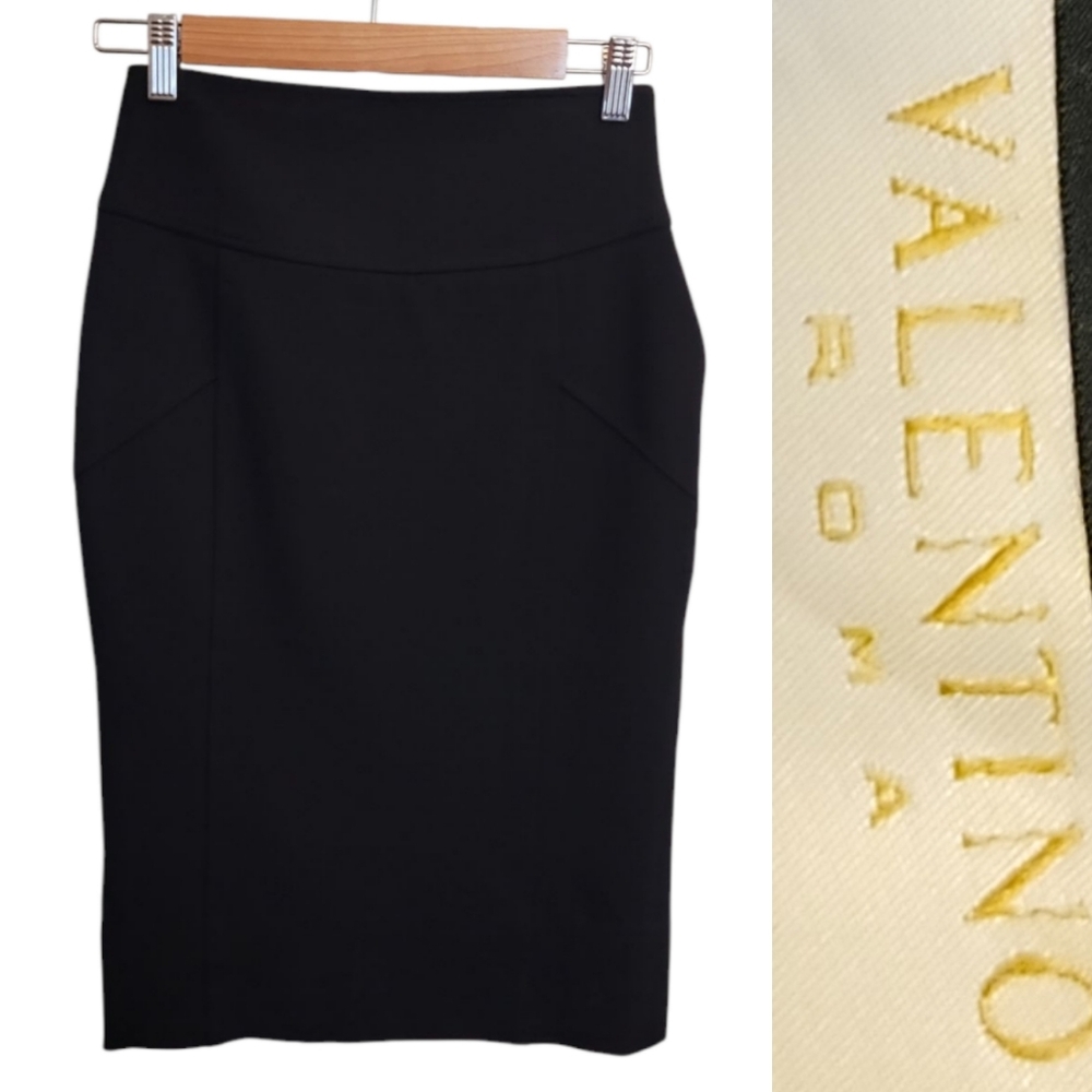 Valentino Pencil Skirt in Black